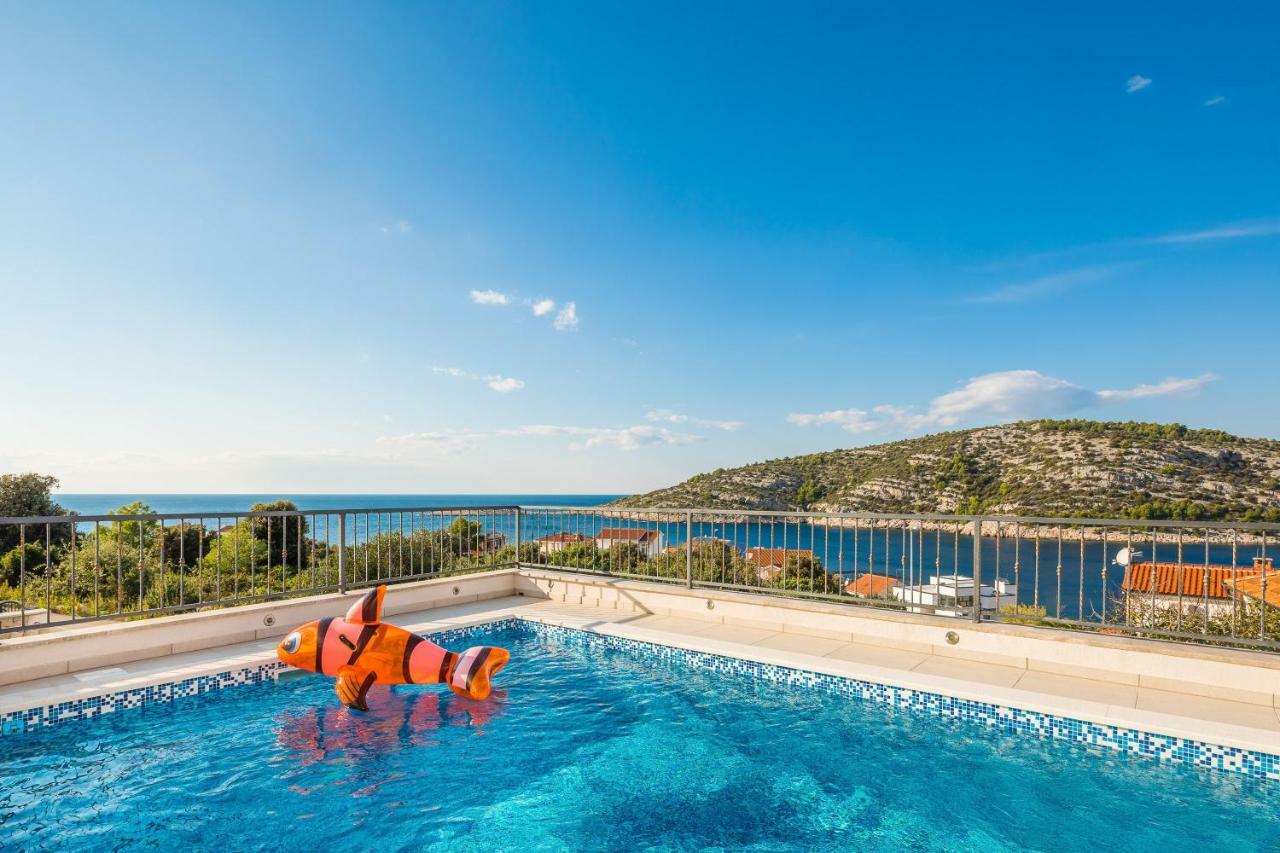 Villa Diomedes With The Sea View And The Pool Rogoznica  Exterior foto