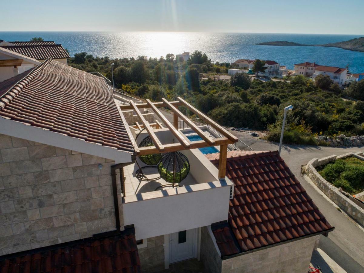 Villa Diomedes With The Sea View And The Pool Rogoznica  Exterior foto